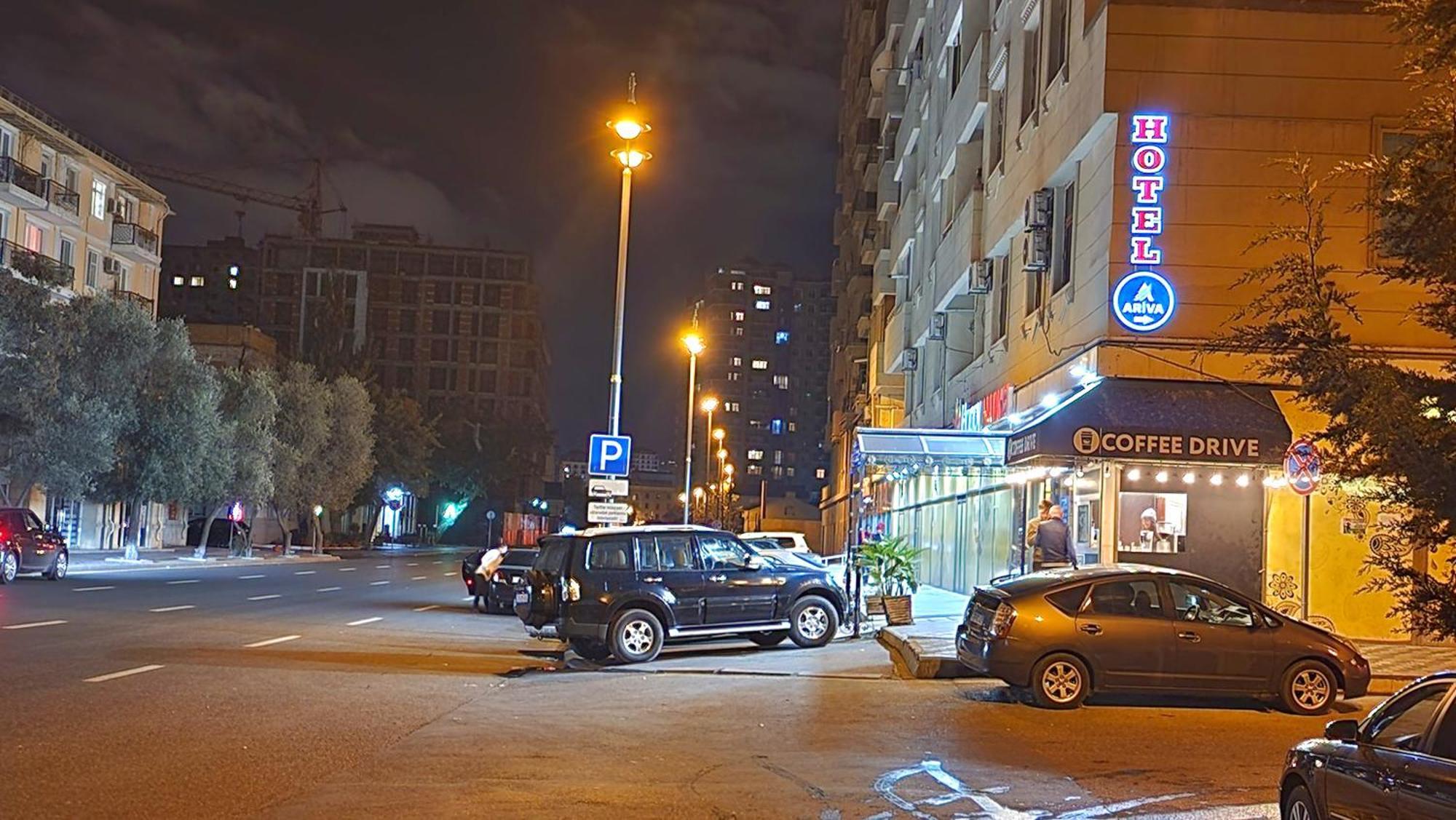 Ariva Center Hotel Xetai Baku Exterior photo